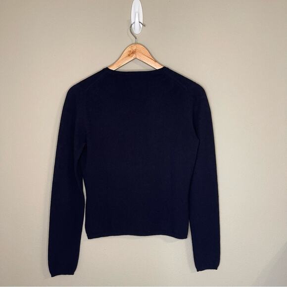 TSE Classic Superfine Cashmere Crewneck in Navy Small - Picture 9 of 9